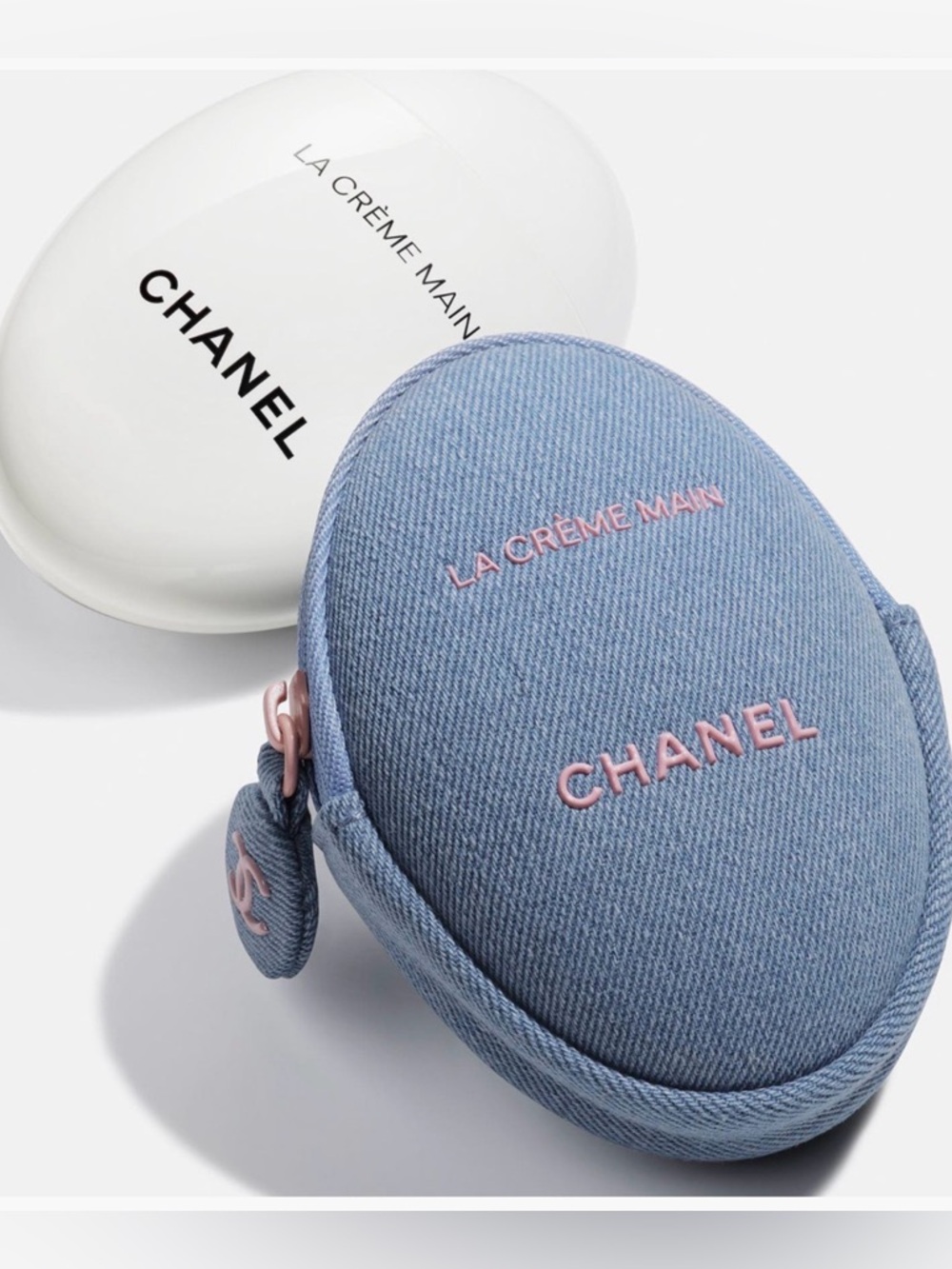 CHANEL La Crème Main Hand Cream with Blue Denim Pouch
